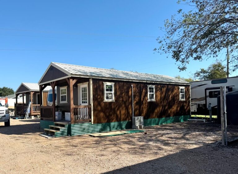 cabinnexttowellcabin